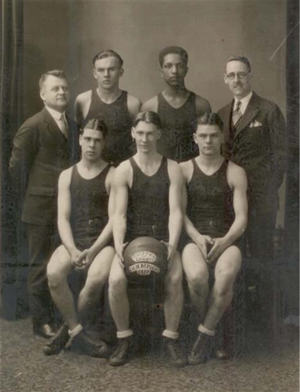 1927 Boys Basketball