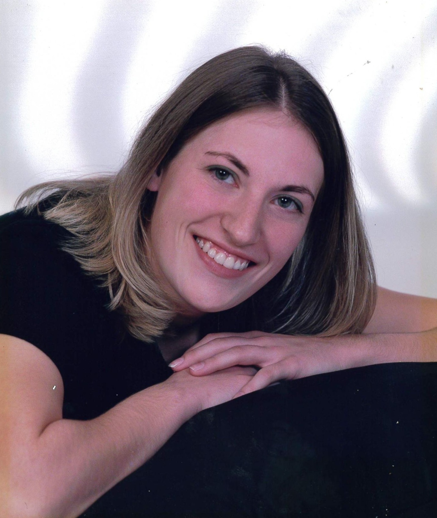 Sara Dillon