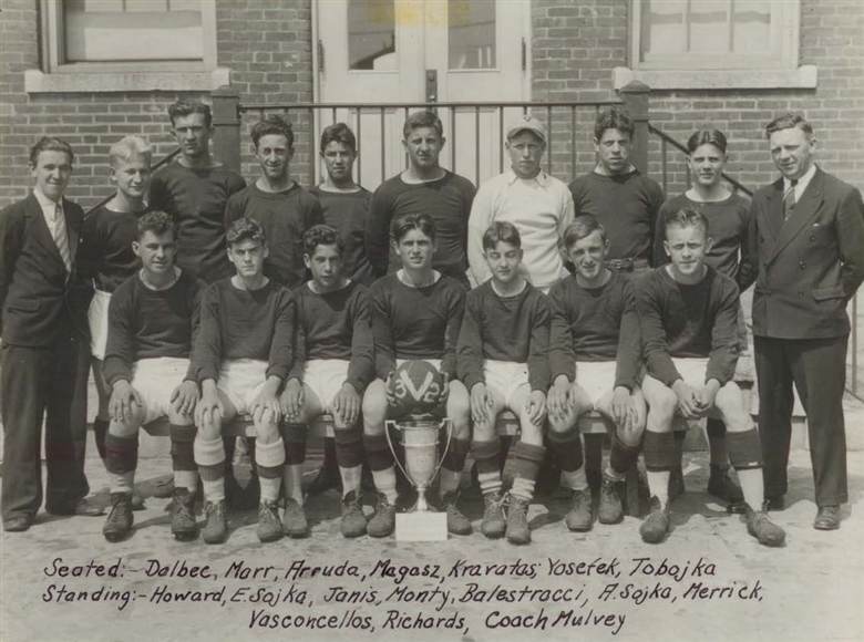 1932 Boys Soccer
