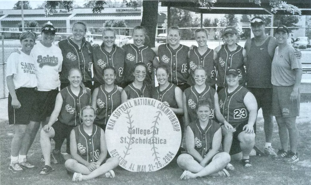 2004 Softball Team