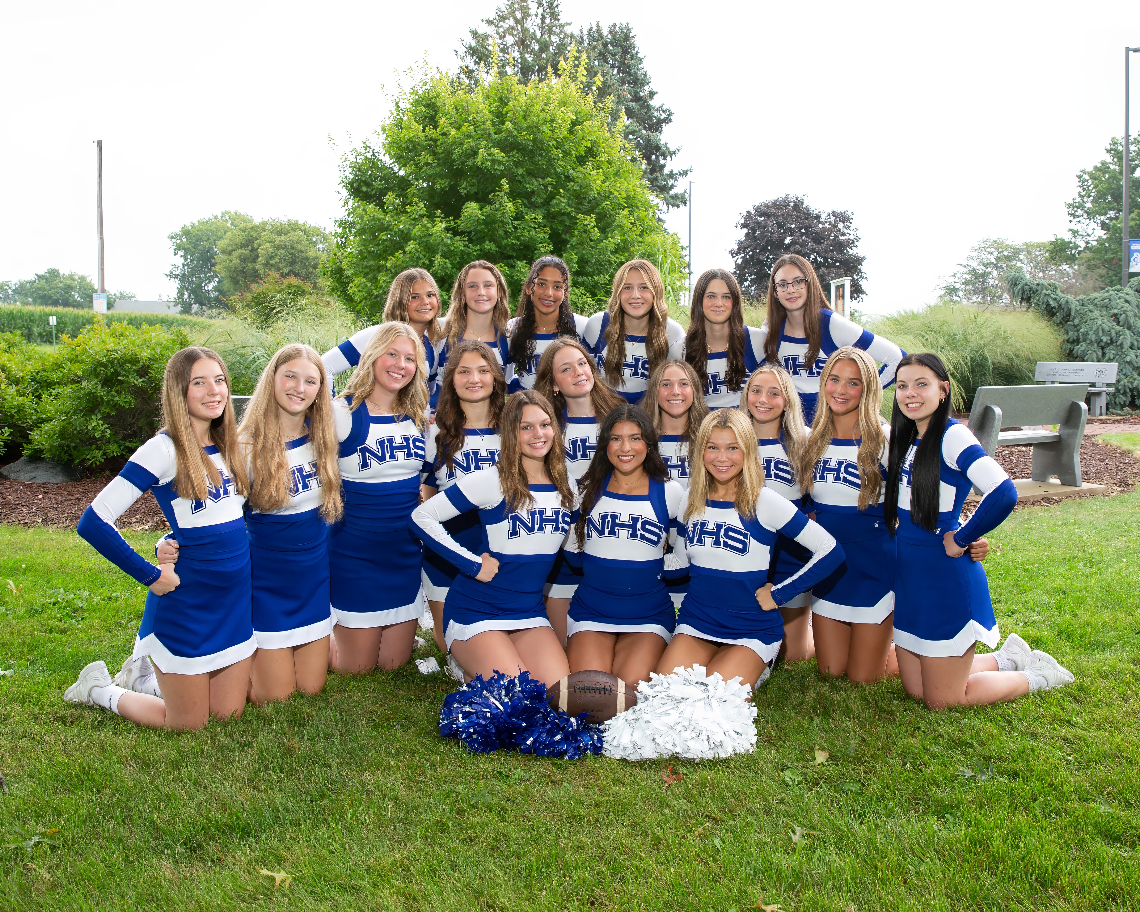 CHEERLEADING - FOOTBALL