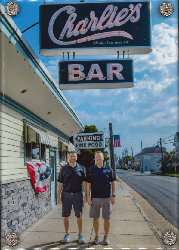 Charlies Bar and Restaurant – Jeff Thomas & Jim Thomas