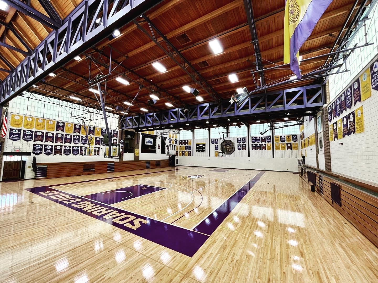 Speidel Gymnasium (Pat Thompson '75 Court)