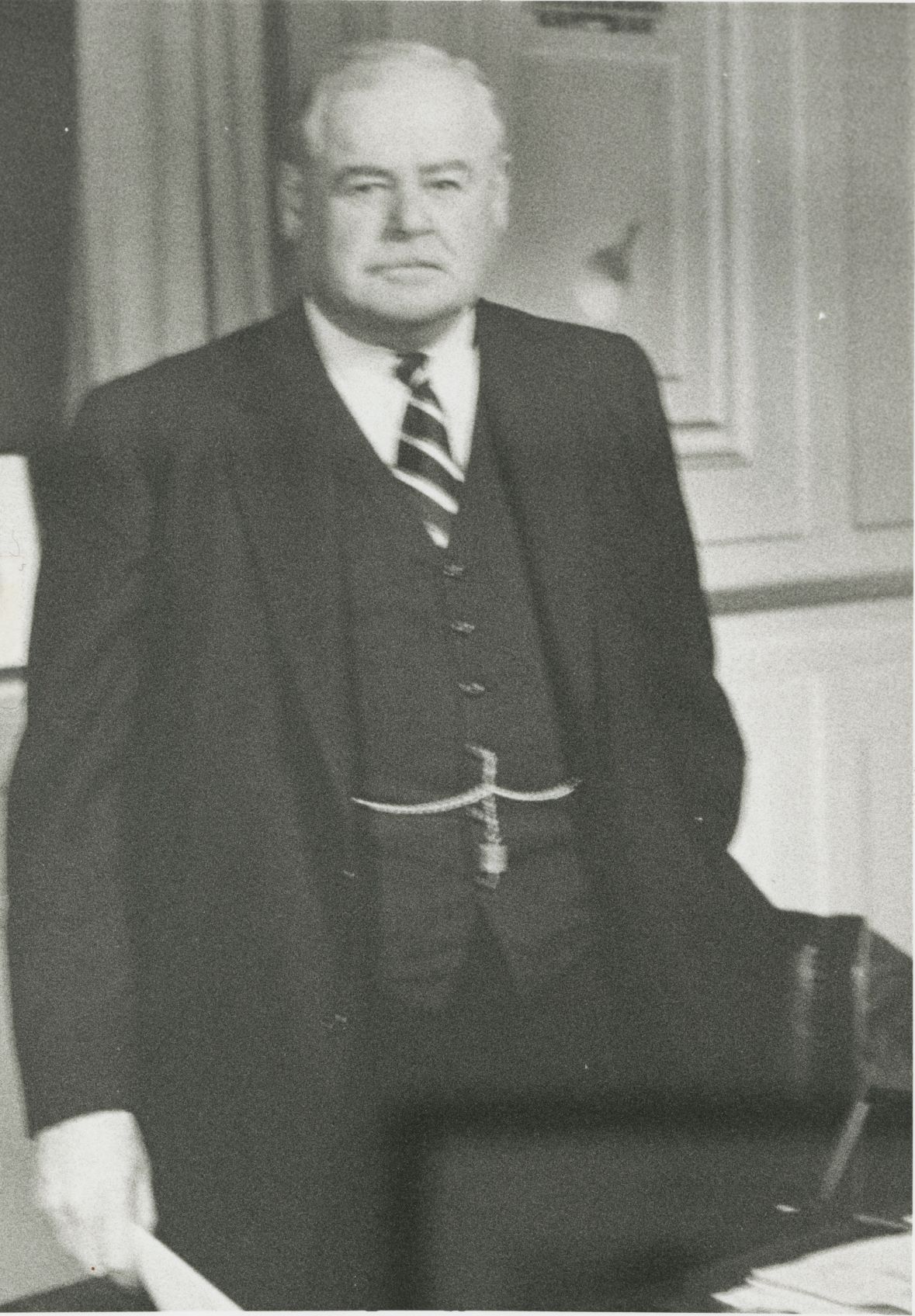 Ralph Lowell V'07