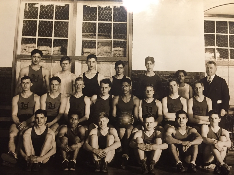 1930 Boys Basketball