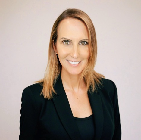 Dr. Julie Gary (Morris)