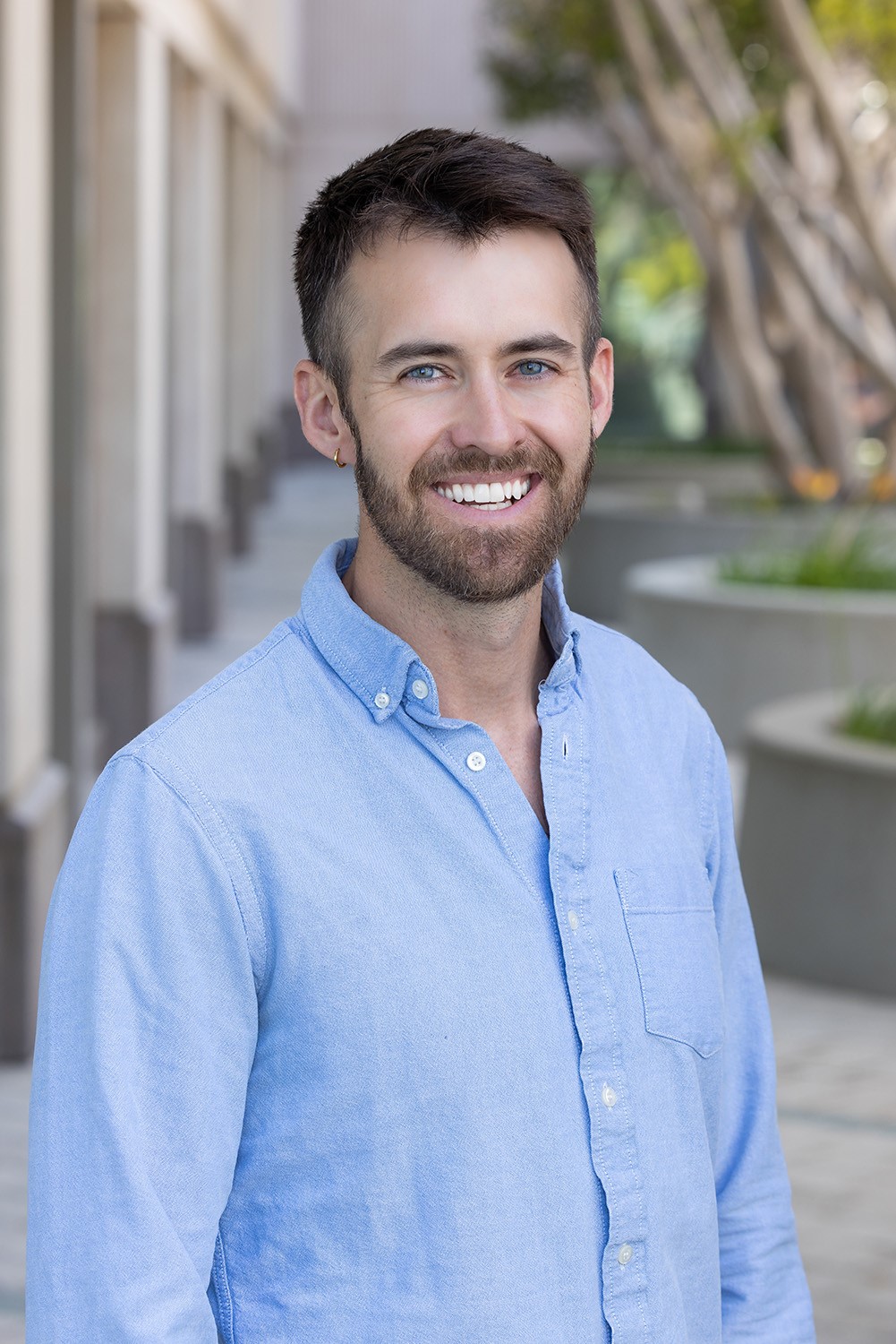 Dr. Alex Ritter
