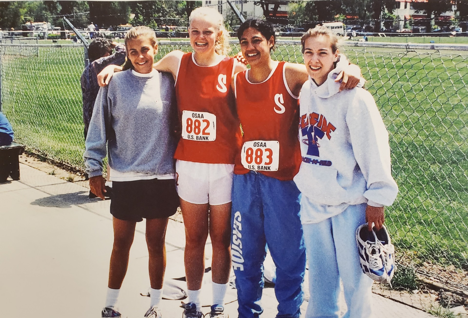 1995 Girls 4x100