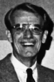 Tom Blundell