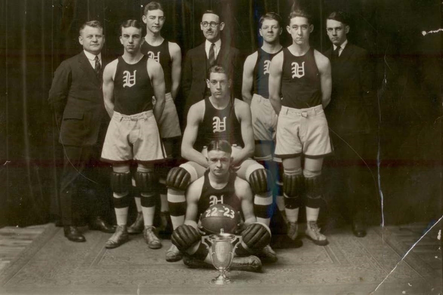 1923 Boys Basketball
