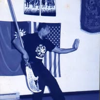 Dr. Leon (Lee) Edmonds