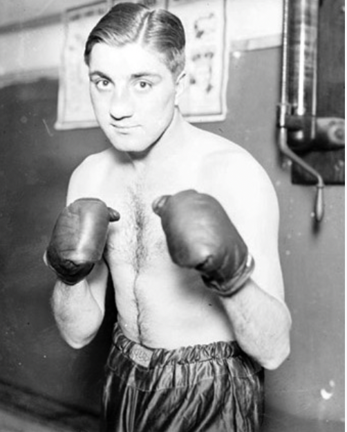 Vince Dundee
